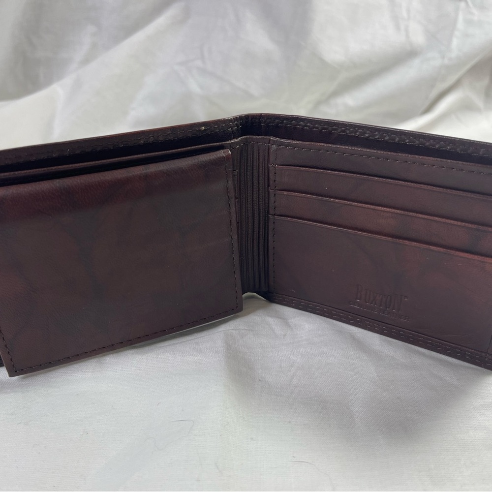 Buxton Brown Leather Bifold Wallet - Picture 4 of 7